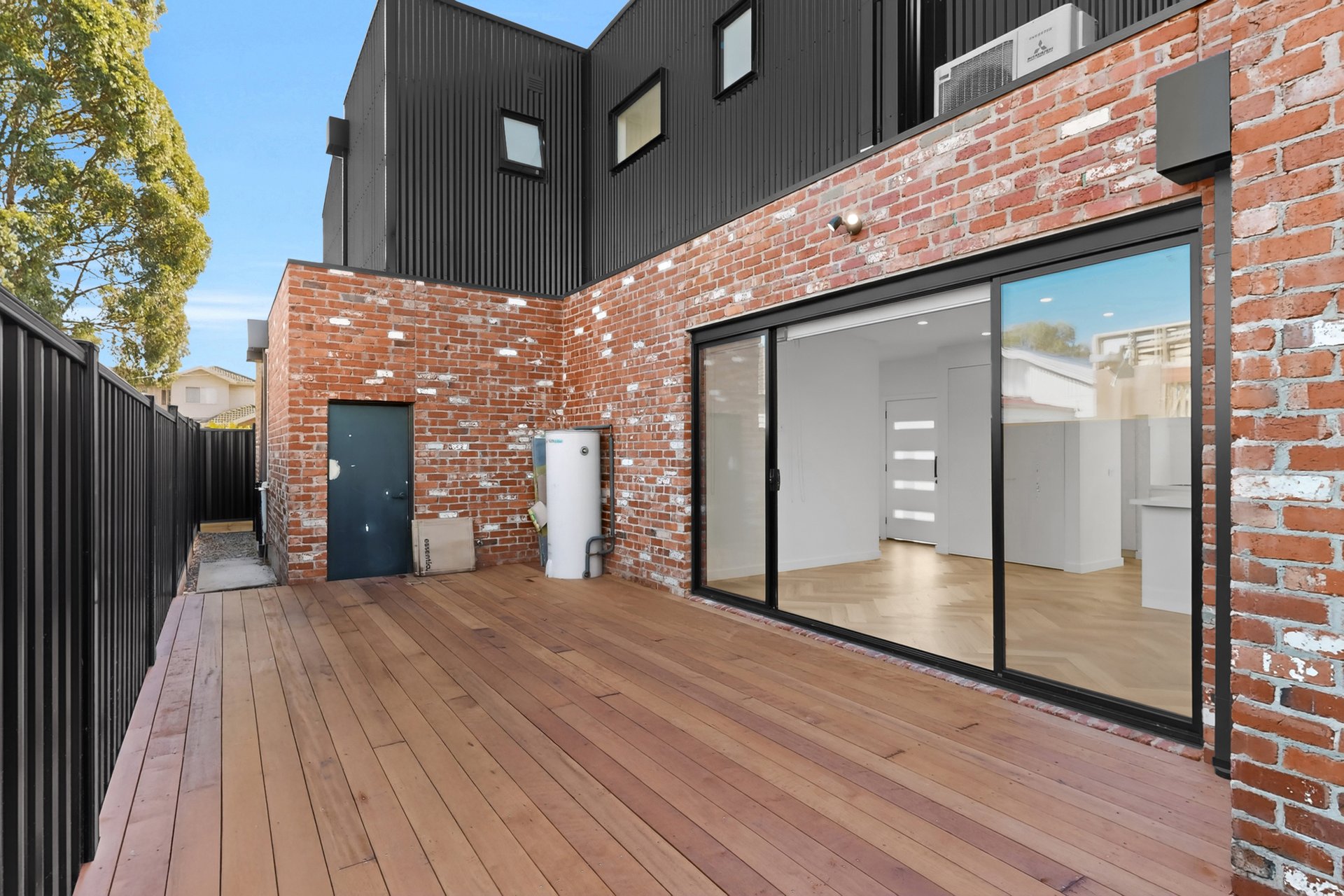 2/49 Queens Parade, Fawkner image 10