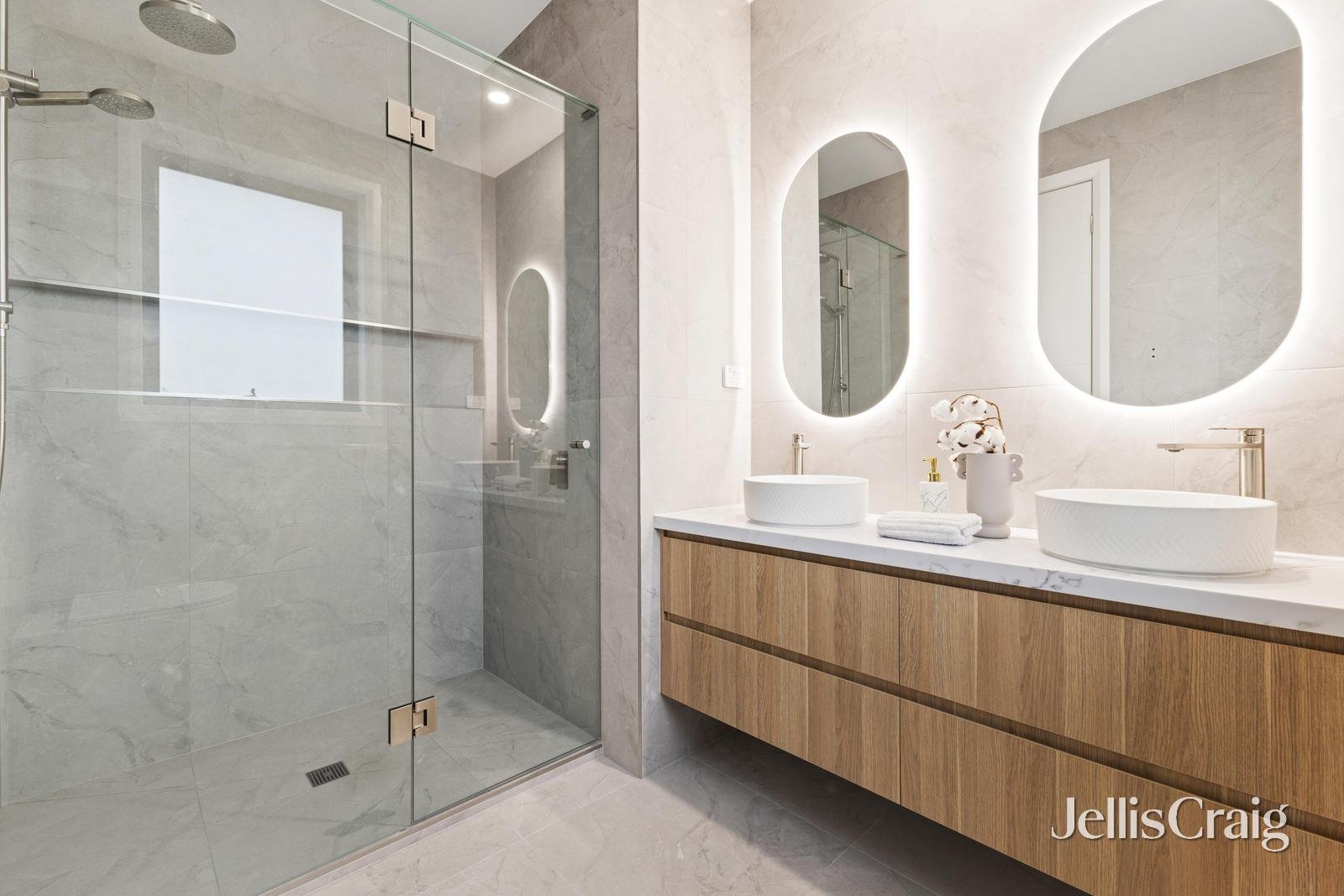 24a Albert Street, Mount Waverley image 13