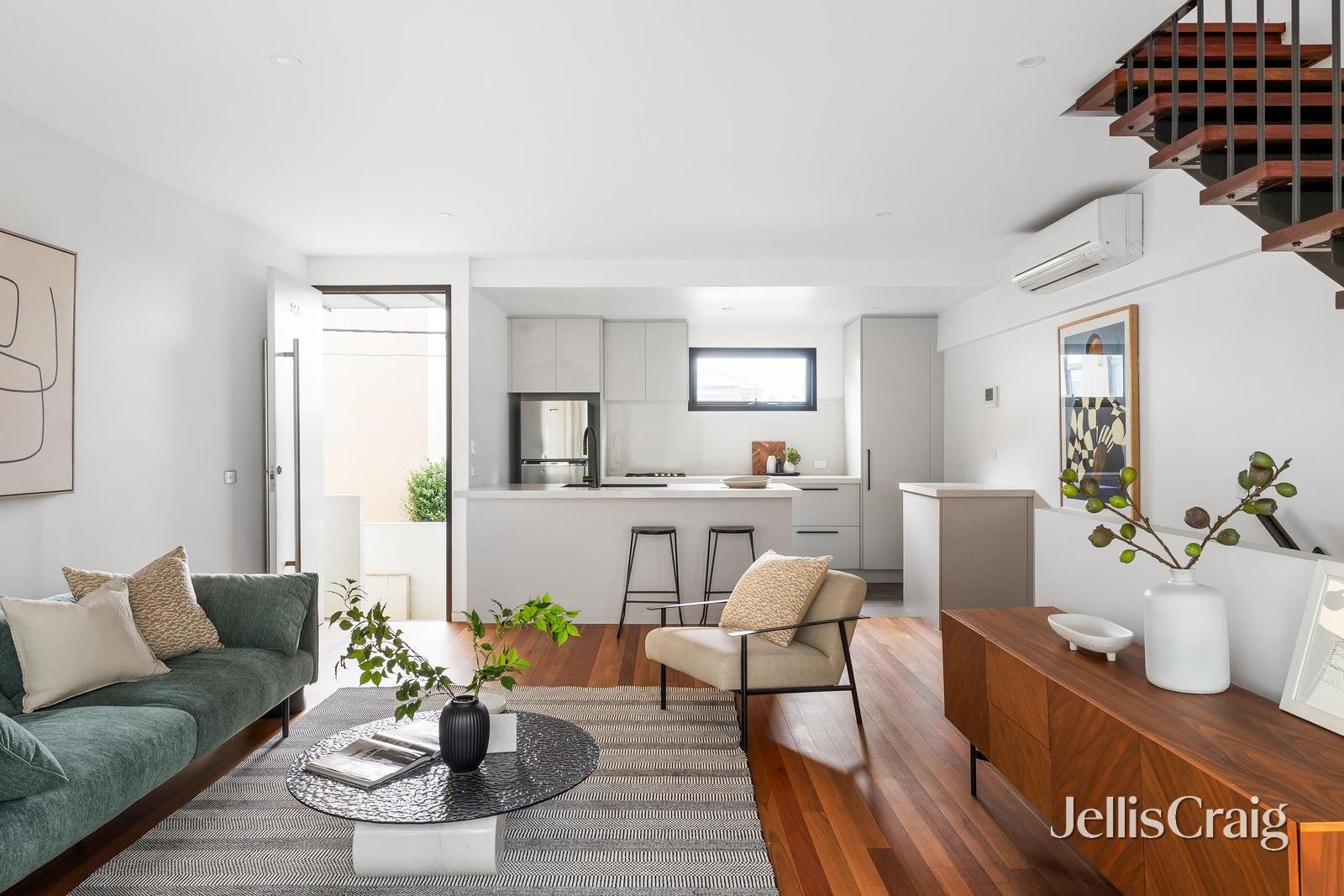 24A Dow Street, South&nbsp;Melbourne image 3