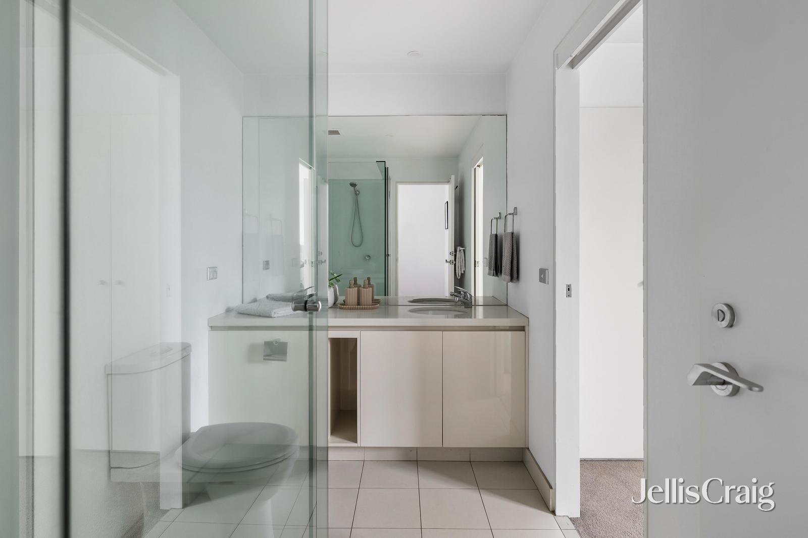 24A Dow Street, South&nbsp;Melbourne image 10