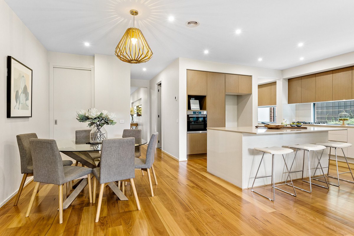 24A Hawkins Avenue, Mont Albert North image 3
