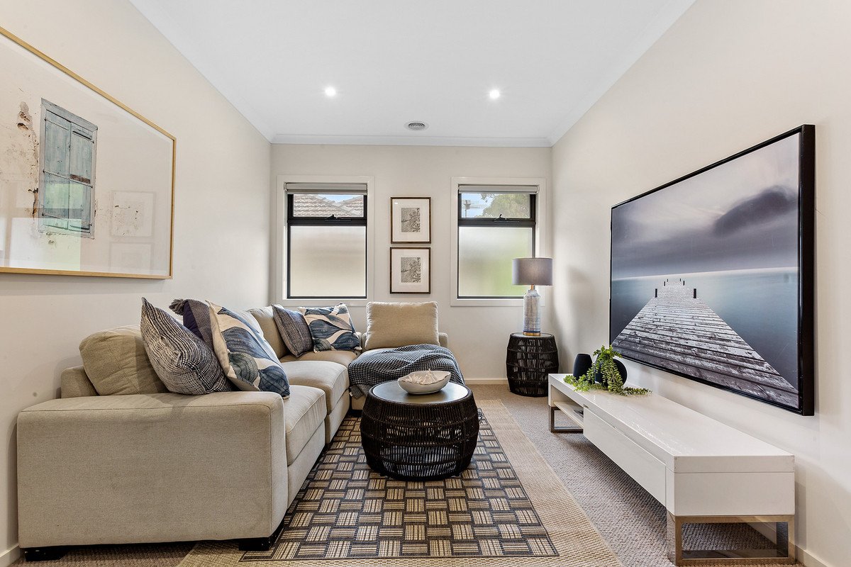 24A Hawkins Avenue, Mont Albert North image 5
