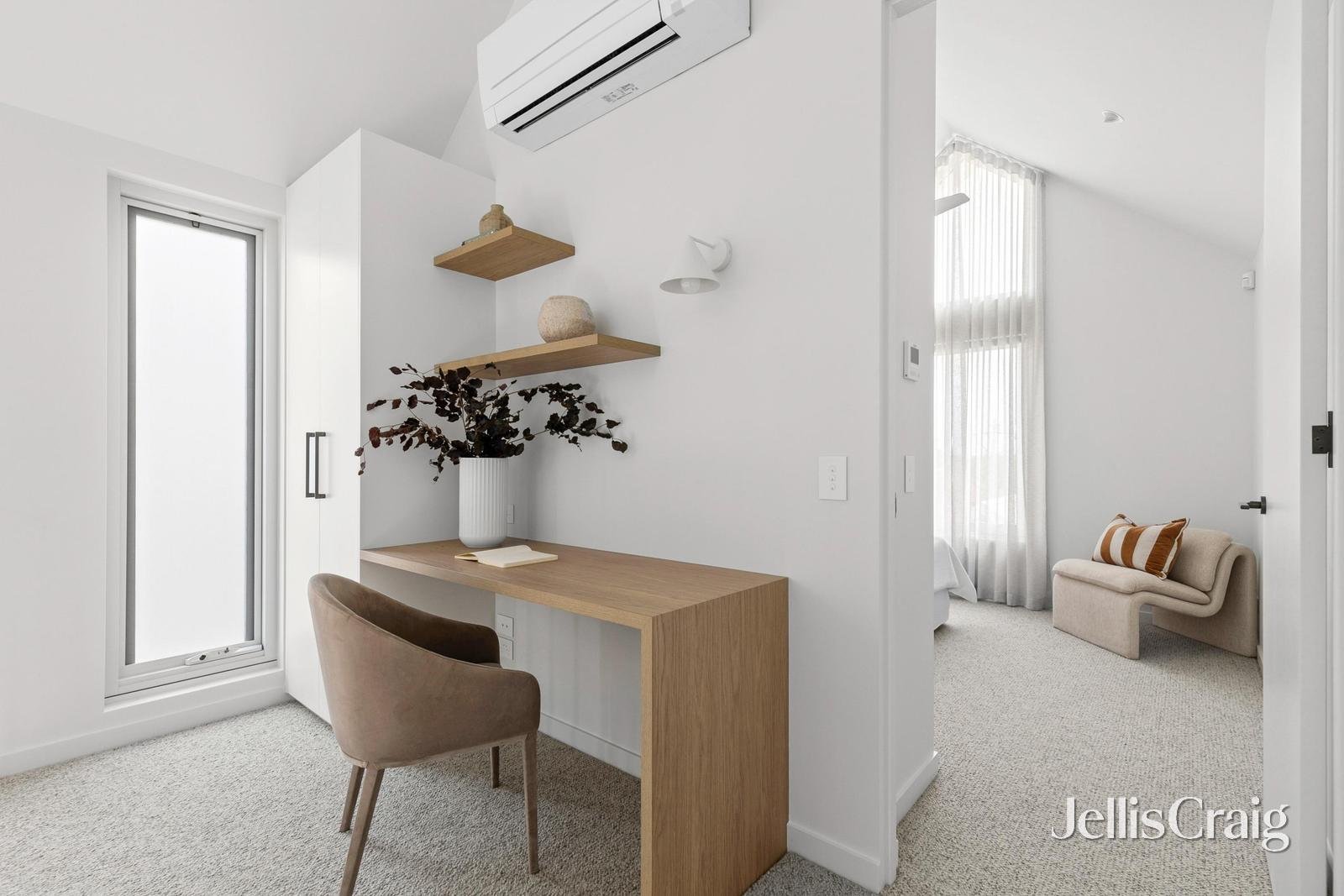 24A Stephen Street, Newtown image 11