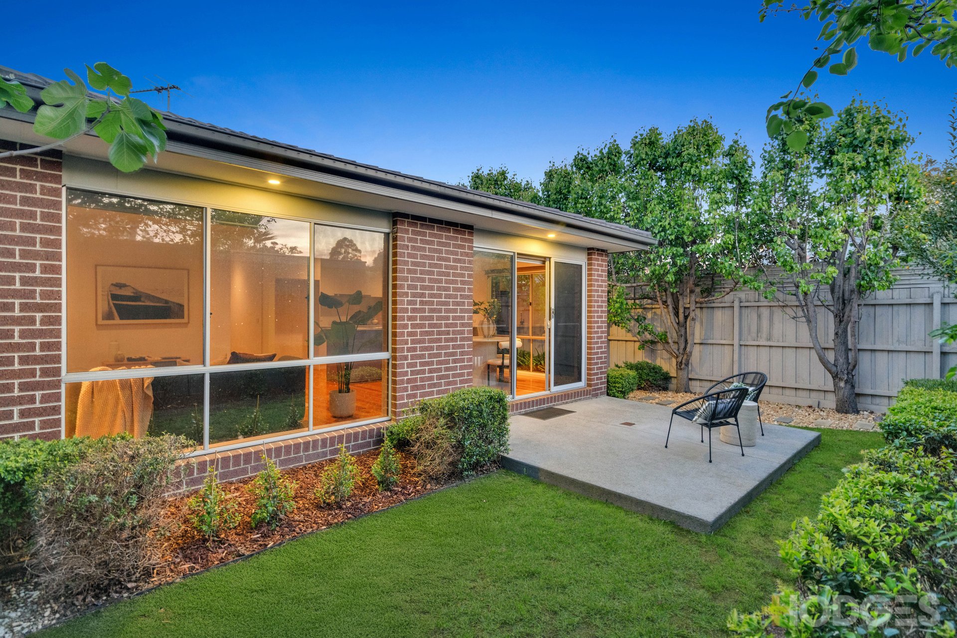 2 / 4b Delville Avenue Mentone