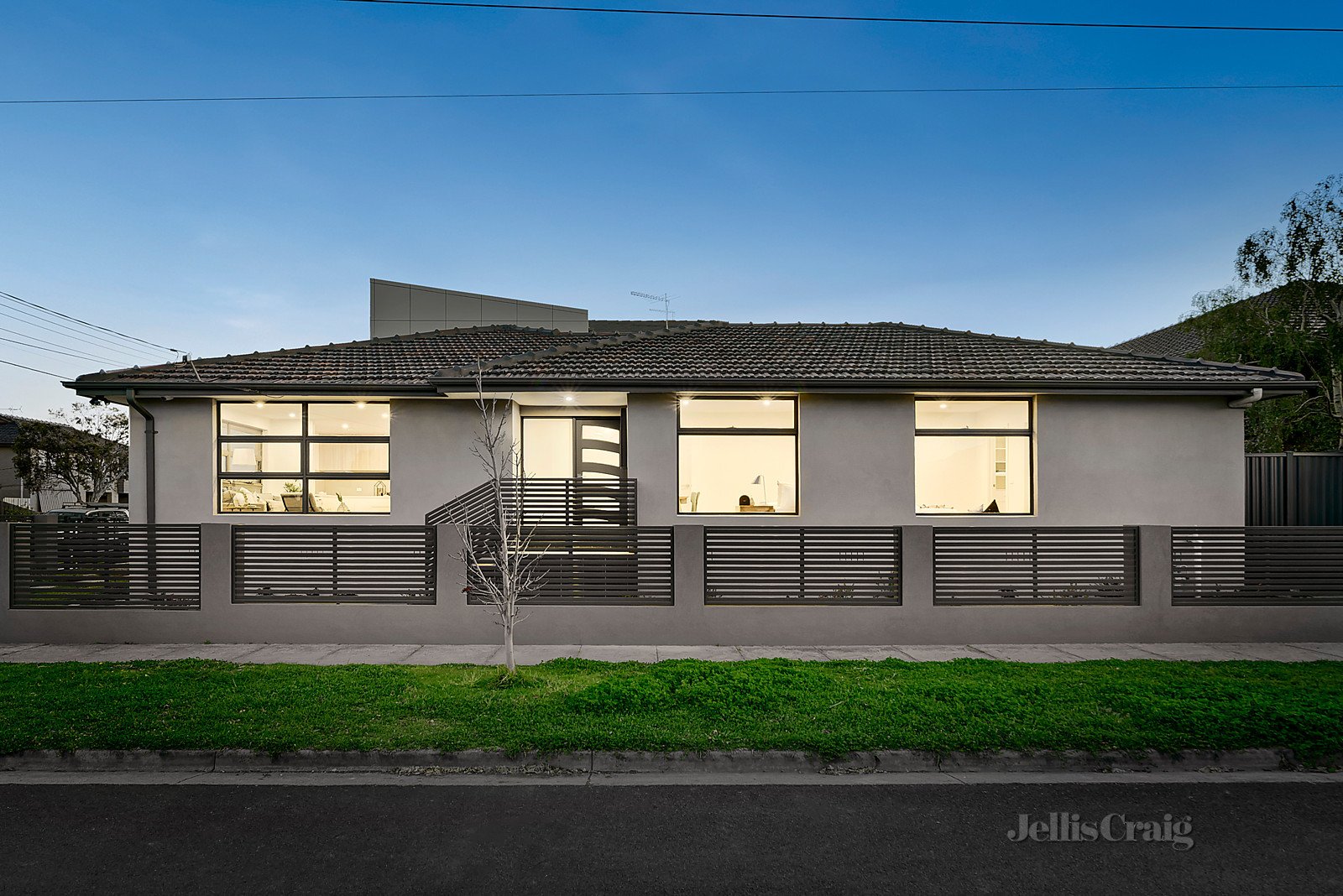 24b Shrewsbury Street, Bentleigh East image 1