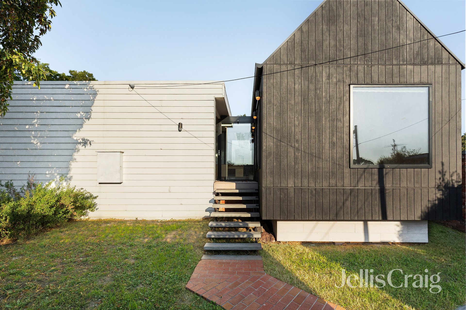 24B St Andrews Avenue, Rosanna image 1