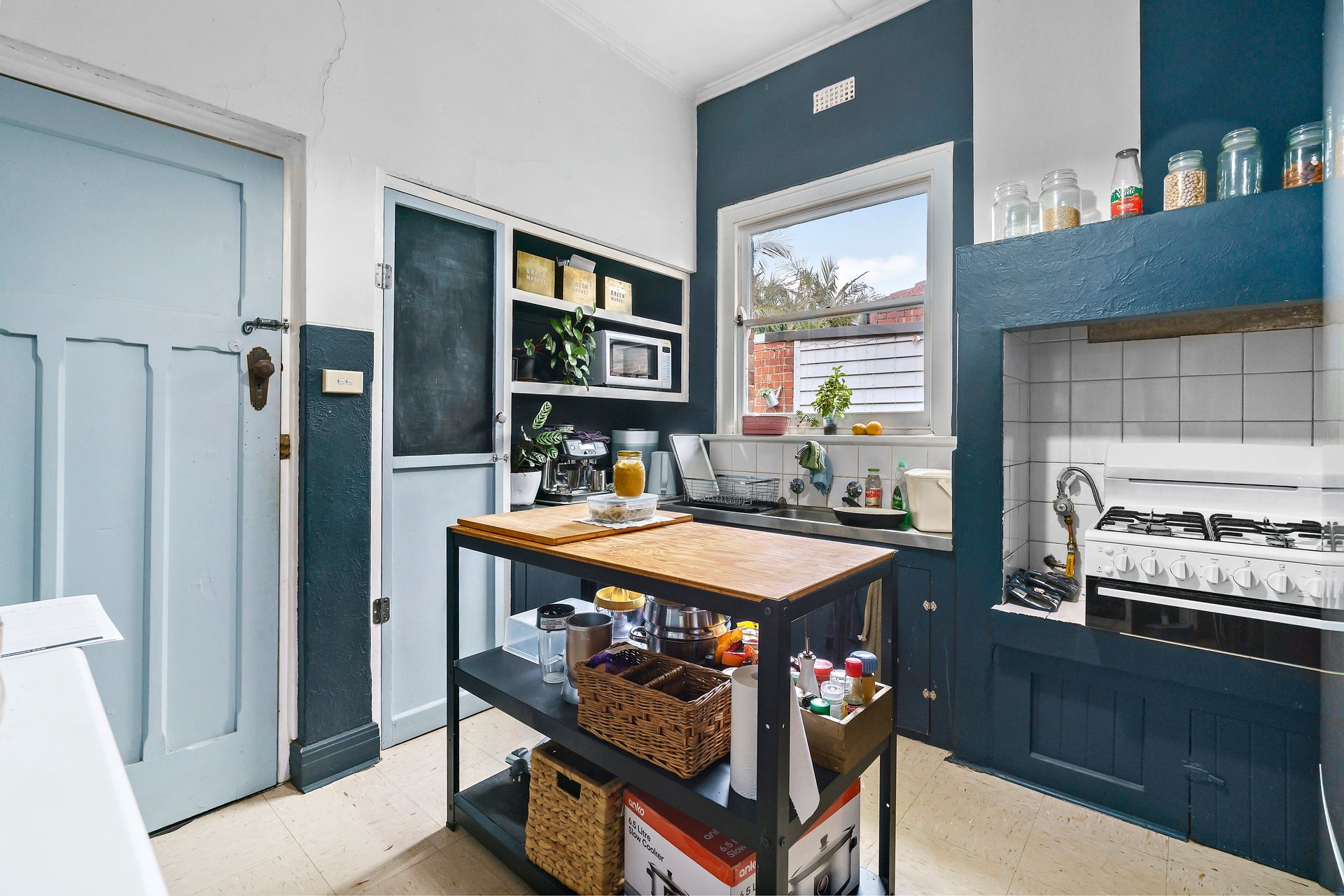Property Gallery Thumbnail 6