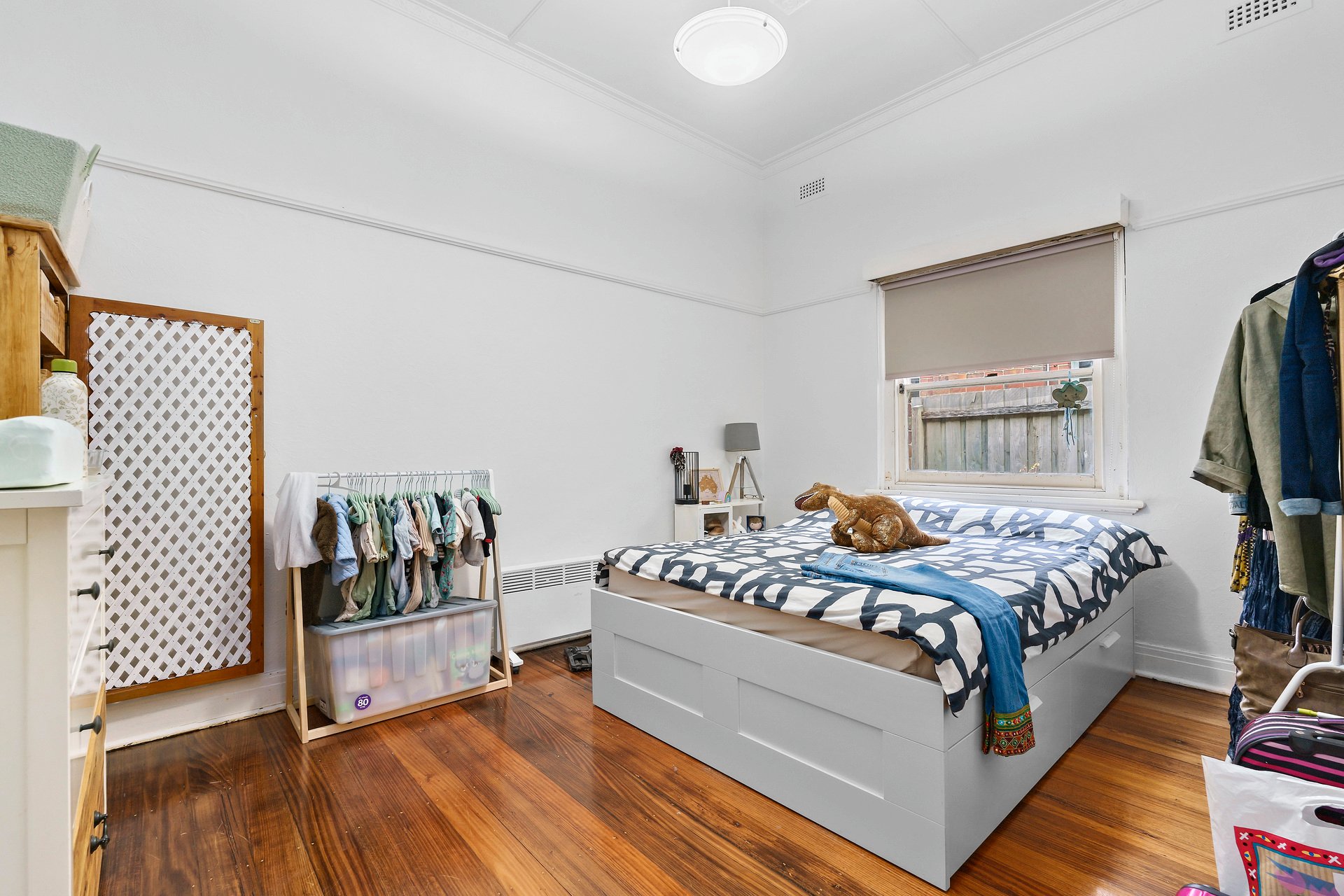 Property Gallery Thumbnail 8