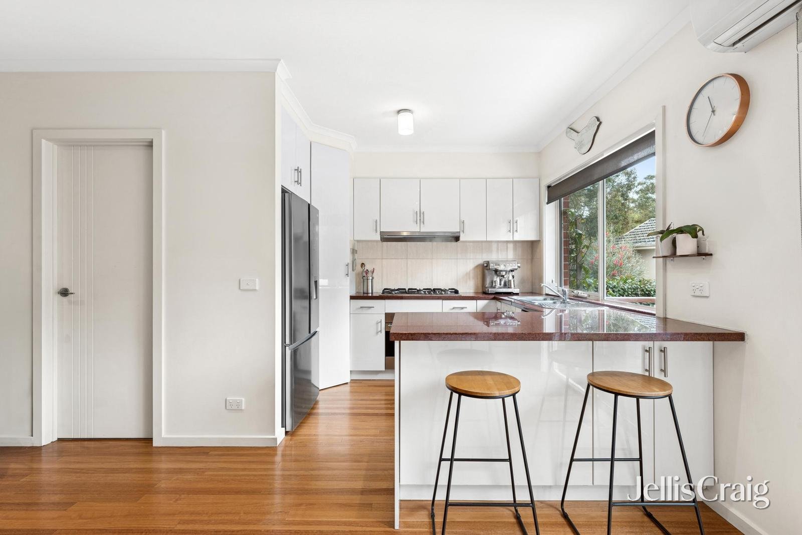 2/5-7 Casella Street, Mitcham image 4