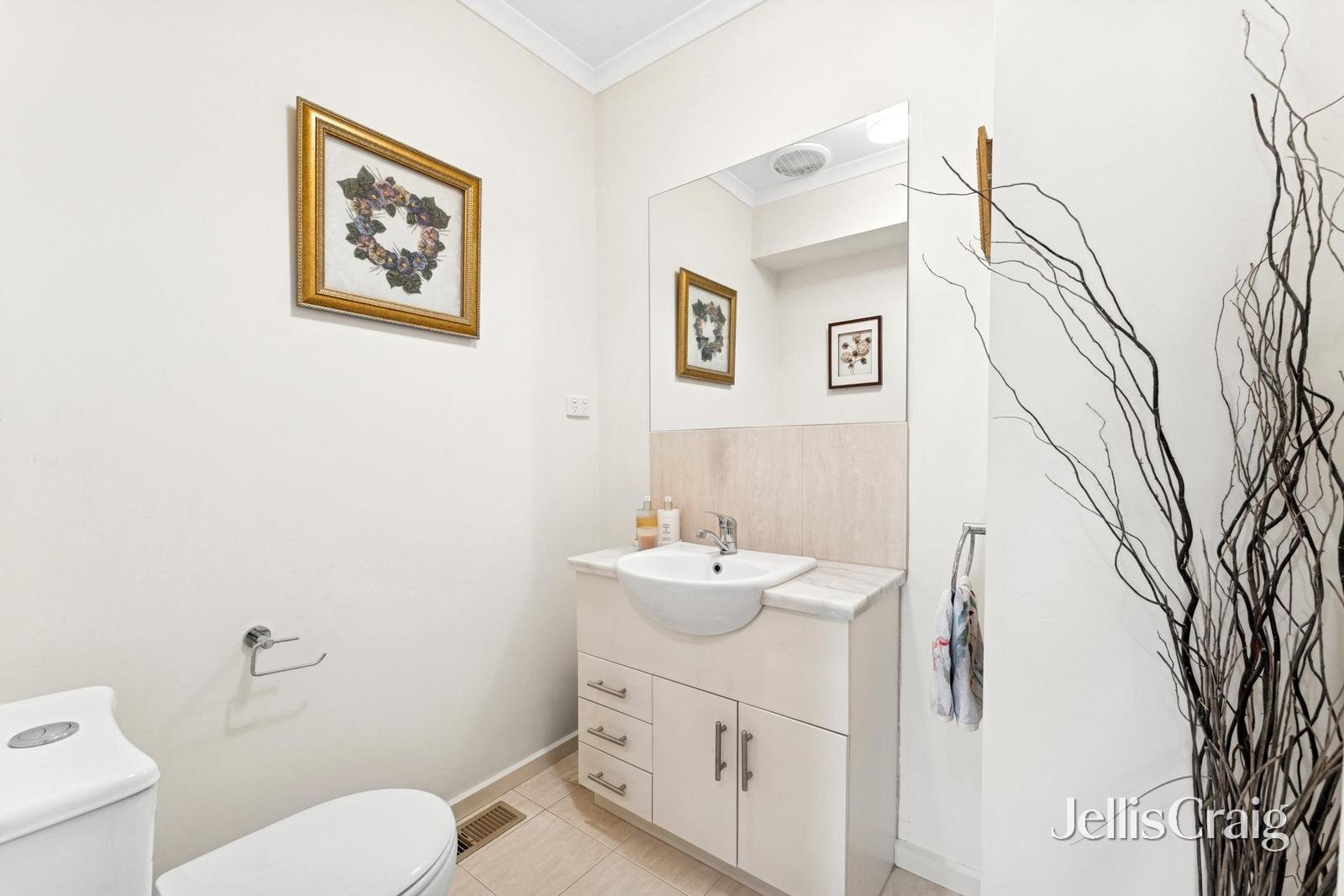 2/5-7 Casella Street, Mitcham image 8