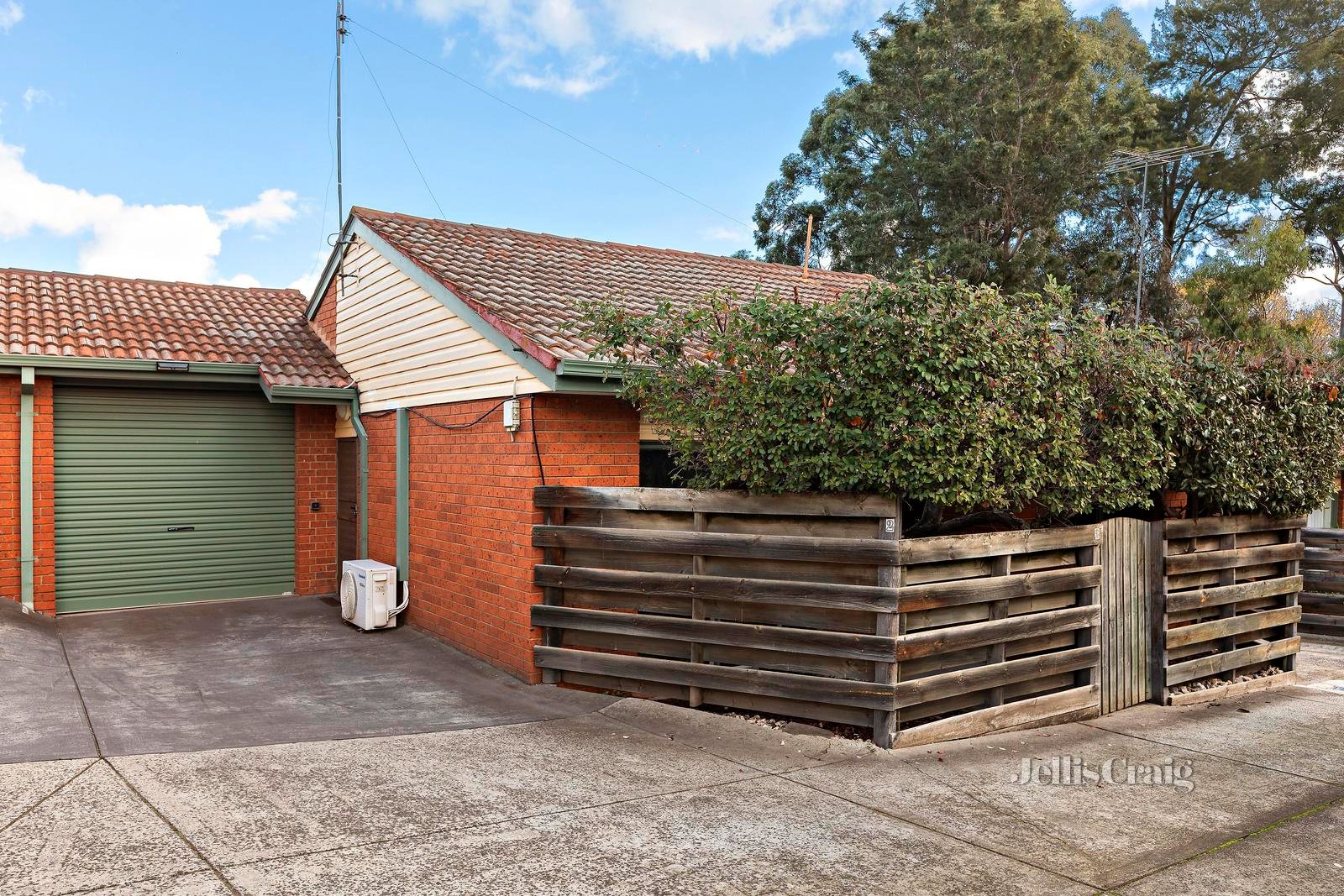 2/5-7 Deidre Court, Airport West image 8