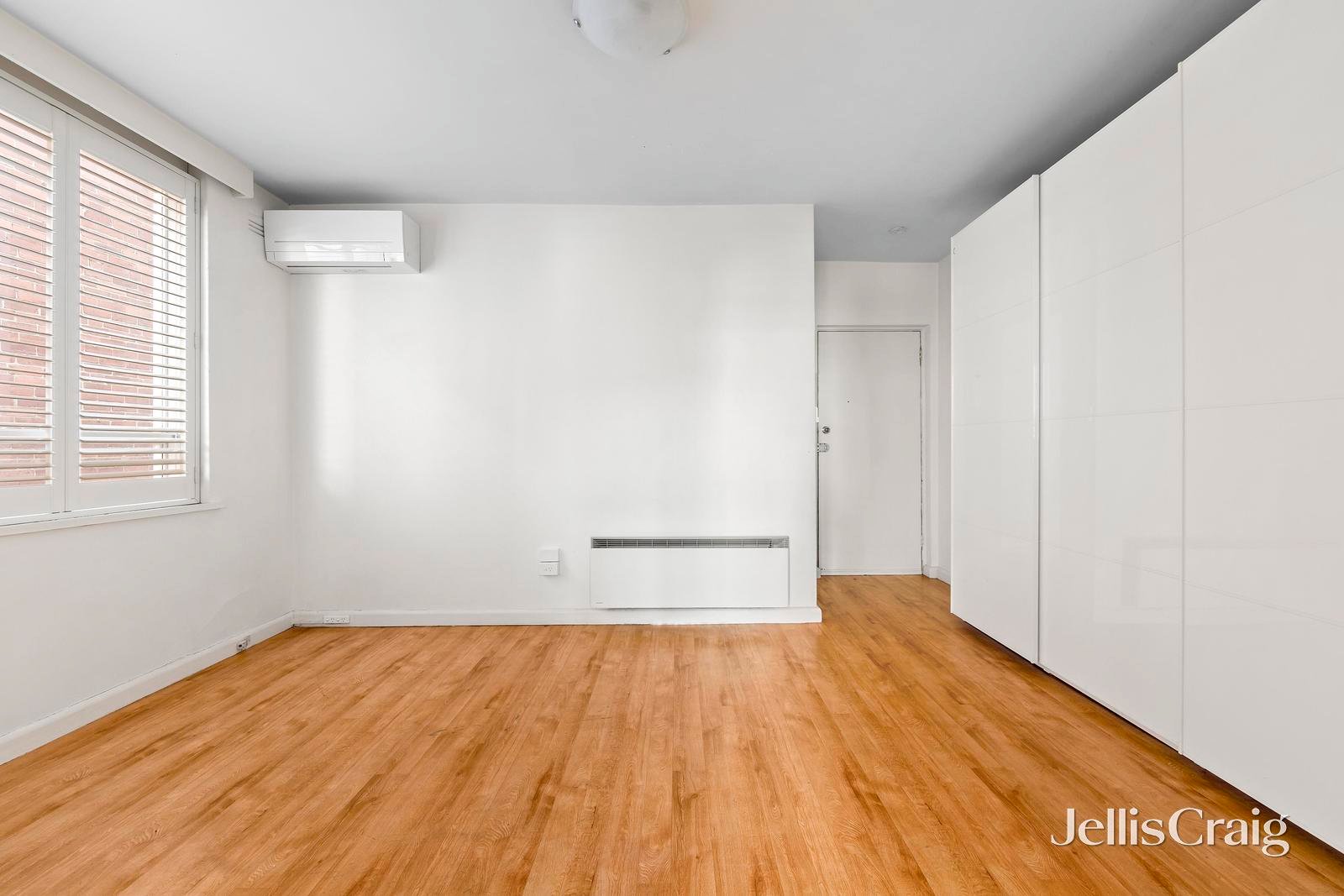 2/5-7 Mooltan Street, Travancore image 6