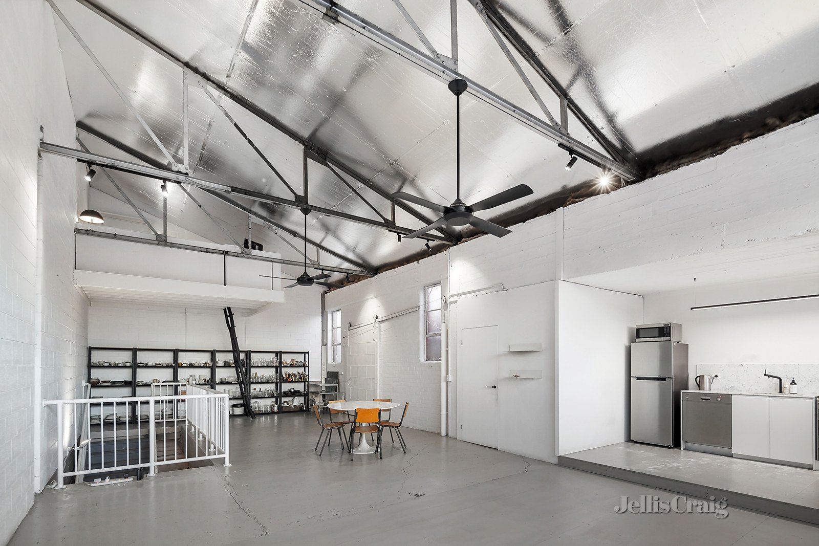 25 Albert Street, Northcote image 2