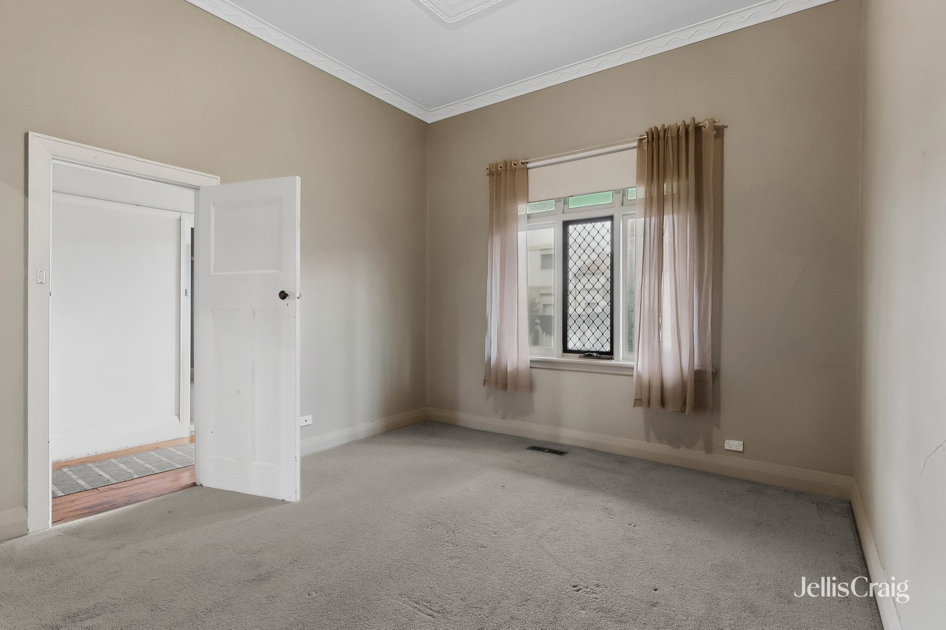 25 Albion Street, Essendon image 8