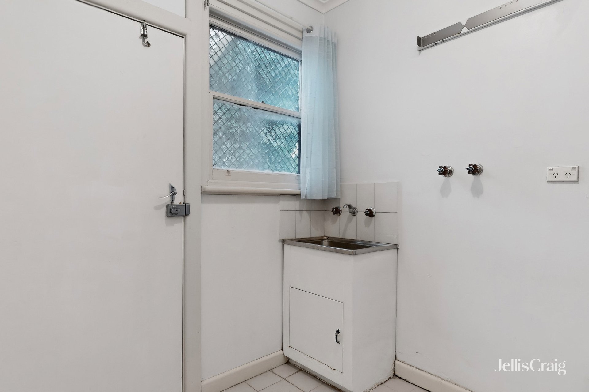 25 Albion Street, Essendon image 12