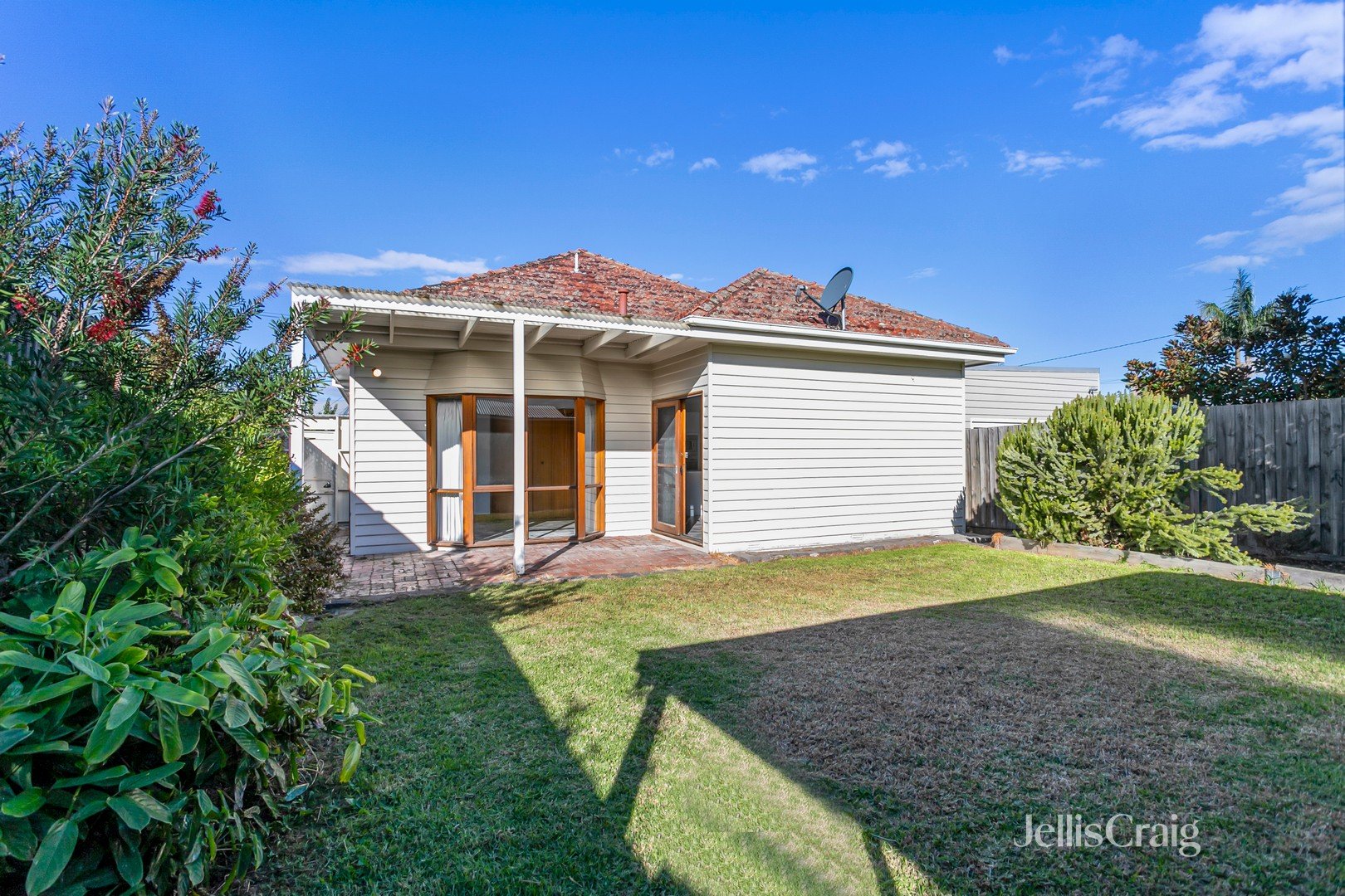 25 Alma Terrace, Newport image 10