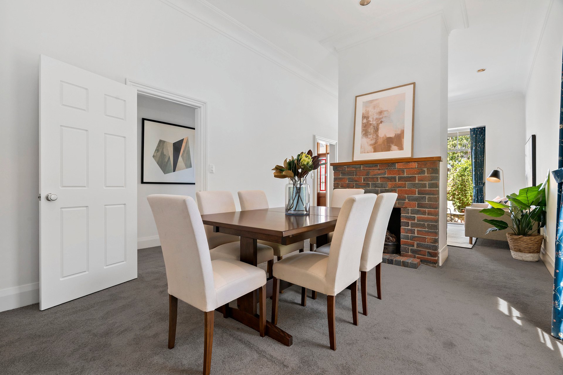 Property Gallery Thumbnail 9