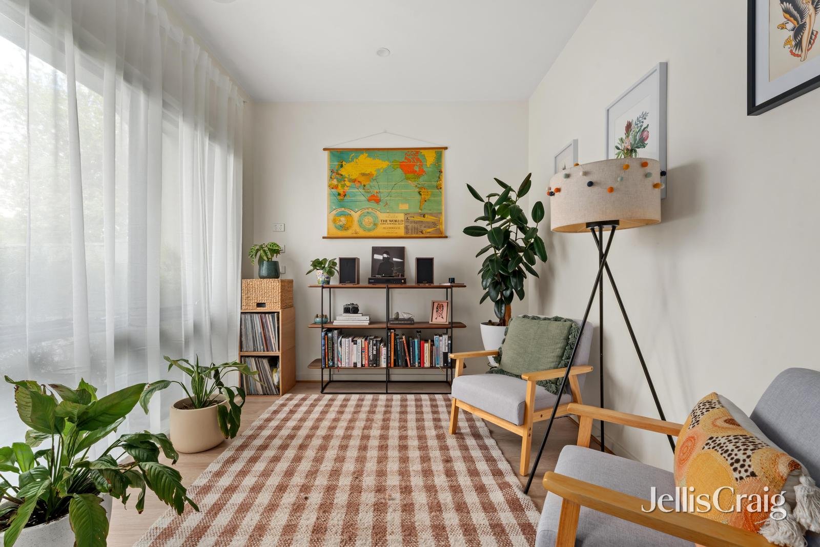 2/5 Angus Avenue, Altona North image 4