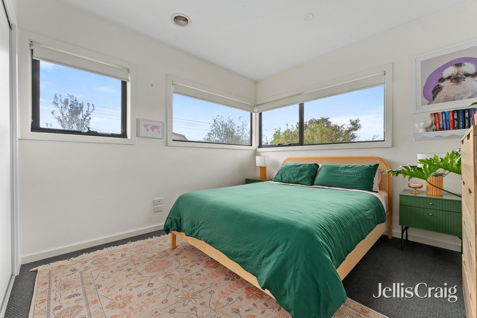 2/5 Angus Avenue, Altona North image 5