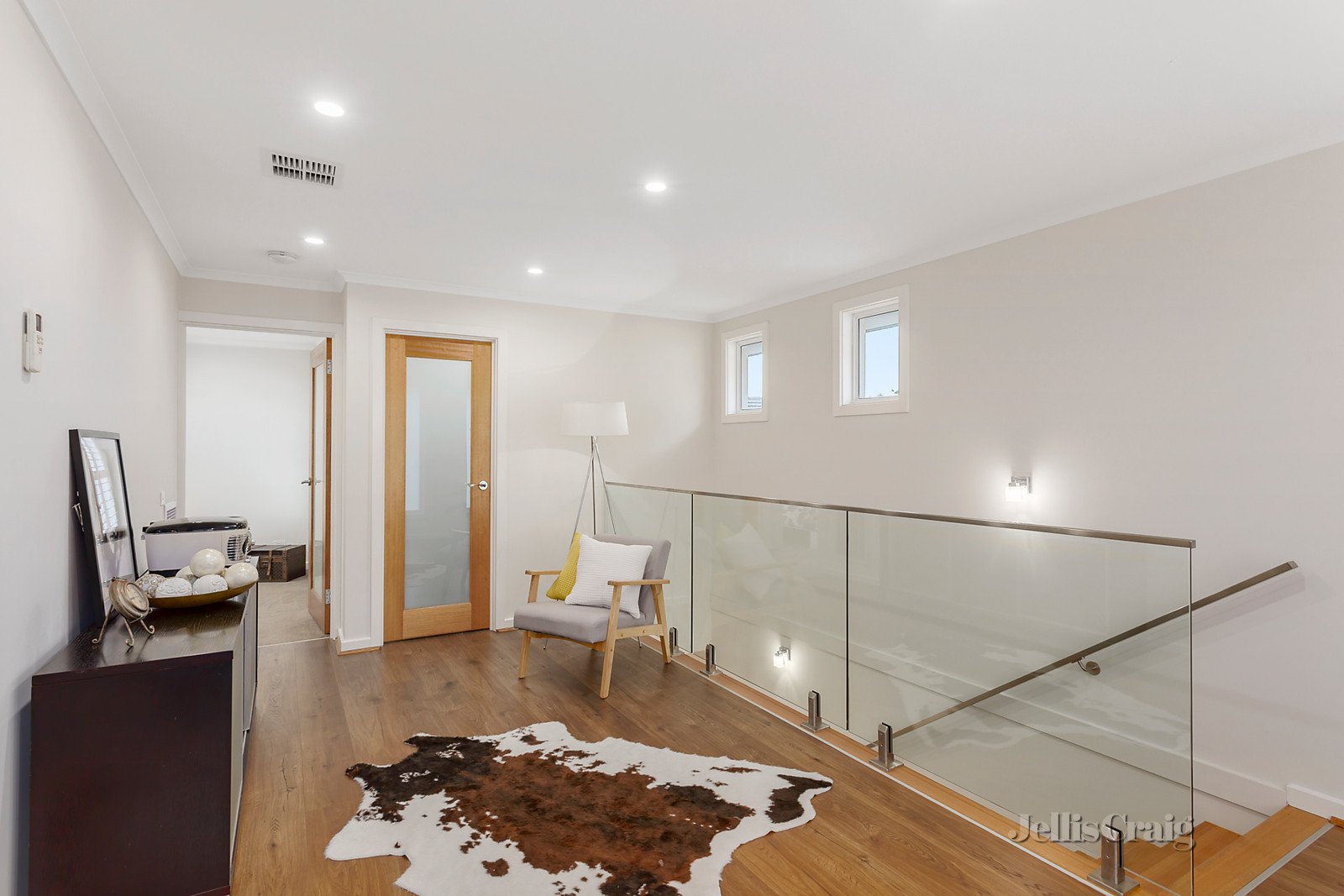 2/5 Ann Court, Mount Waverley image 7