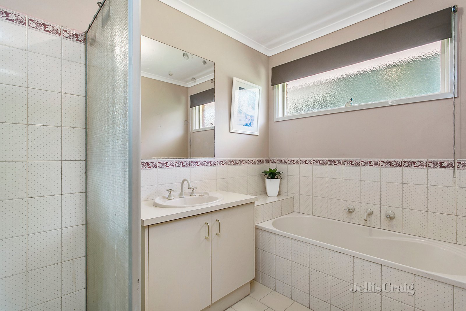 25 Anne Road, Woodend image 6