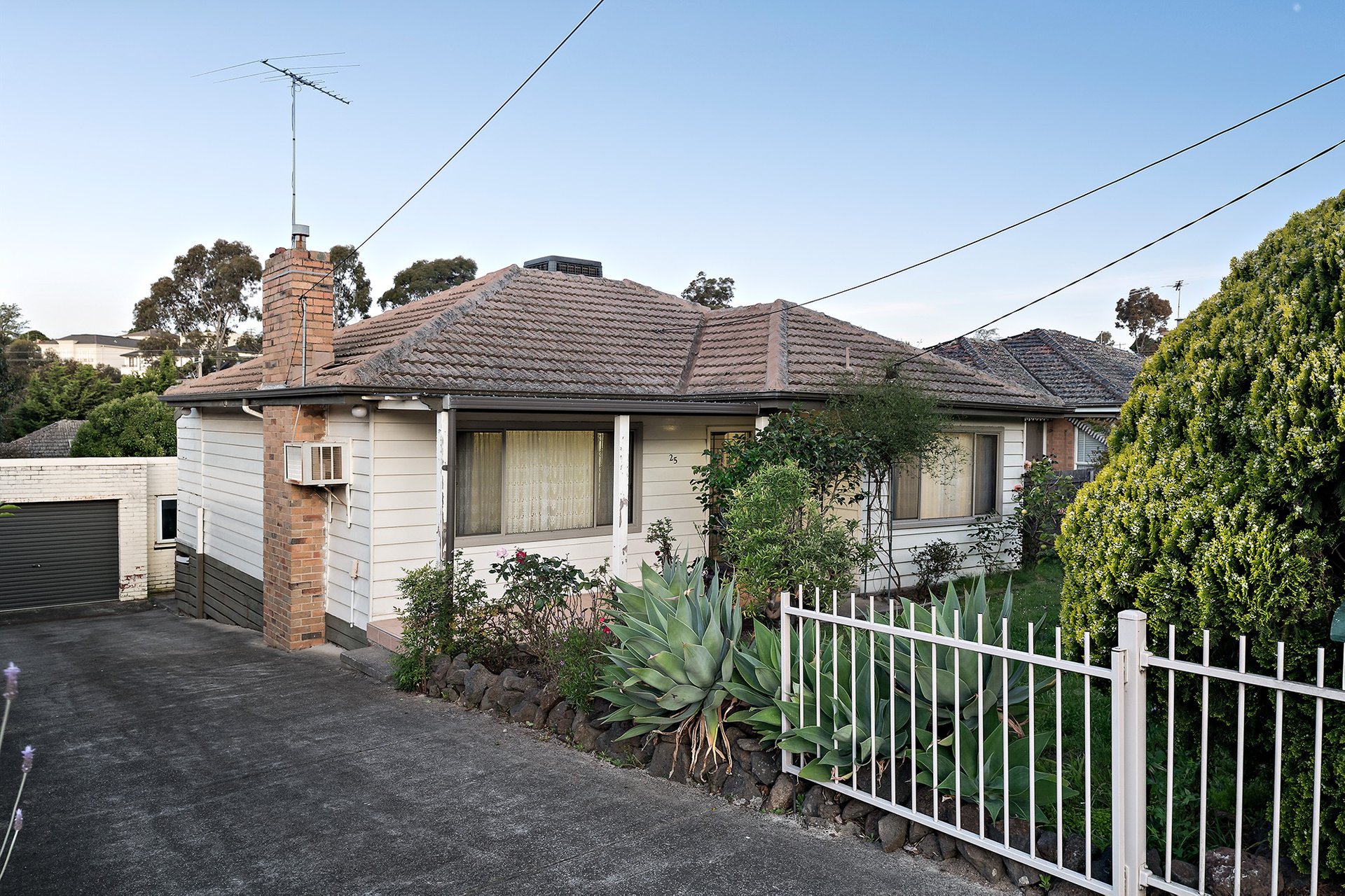 Property Gallery - Main Image