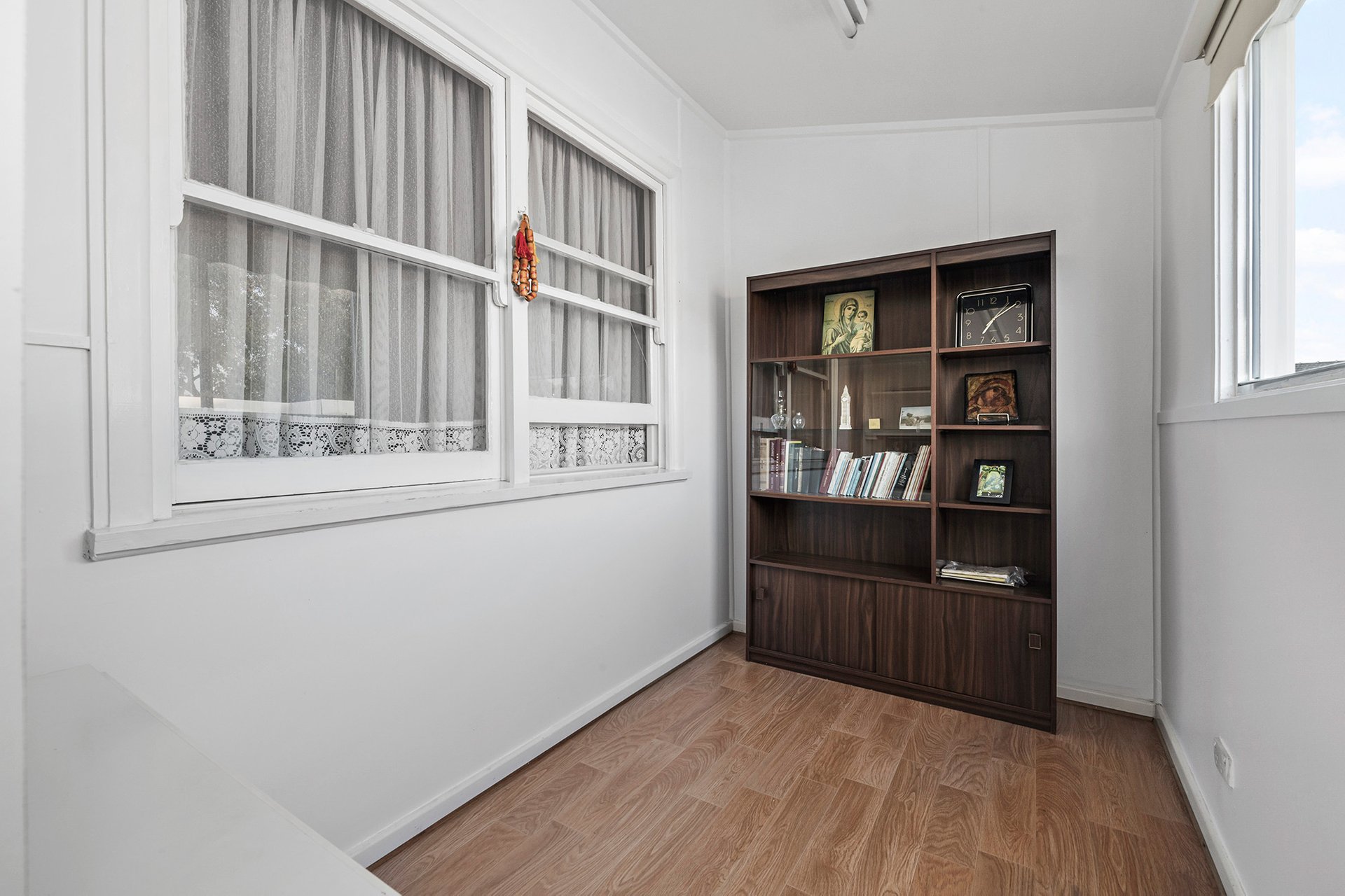 Property Gallery Thumbnail 5
