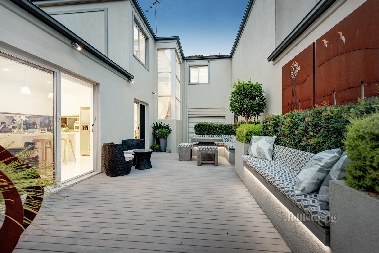 25 Australis Circuit, Port Melbourne image 14