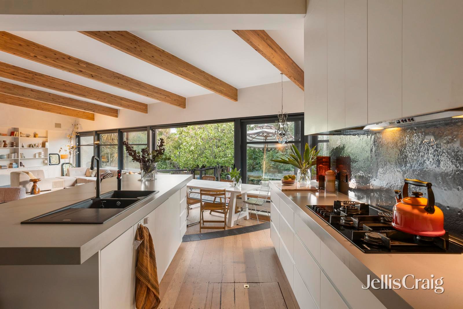 25 Avoca Avenue, Elwood image 13