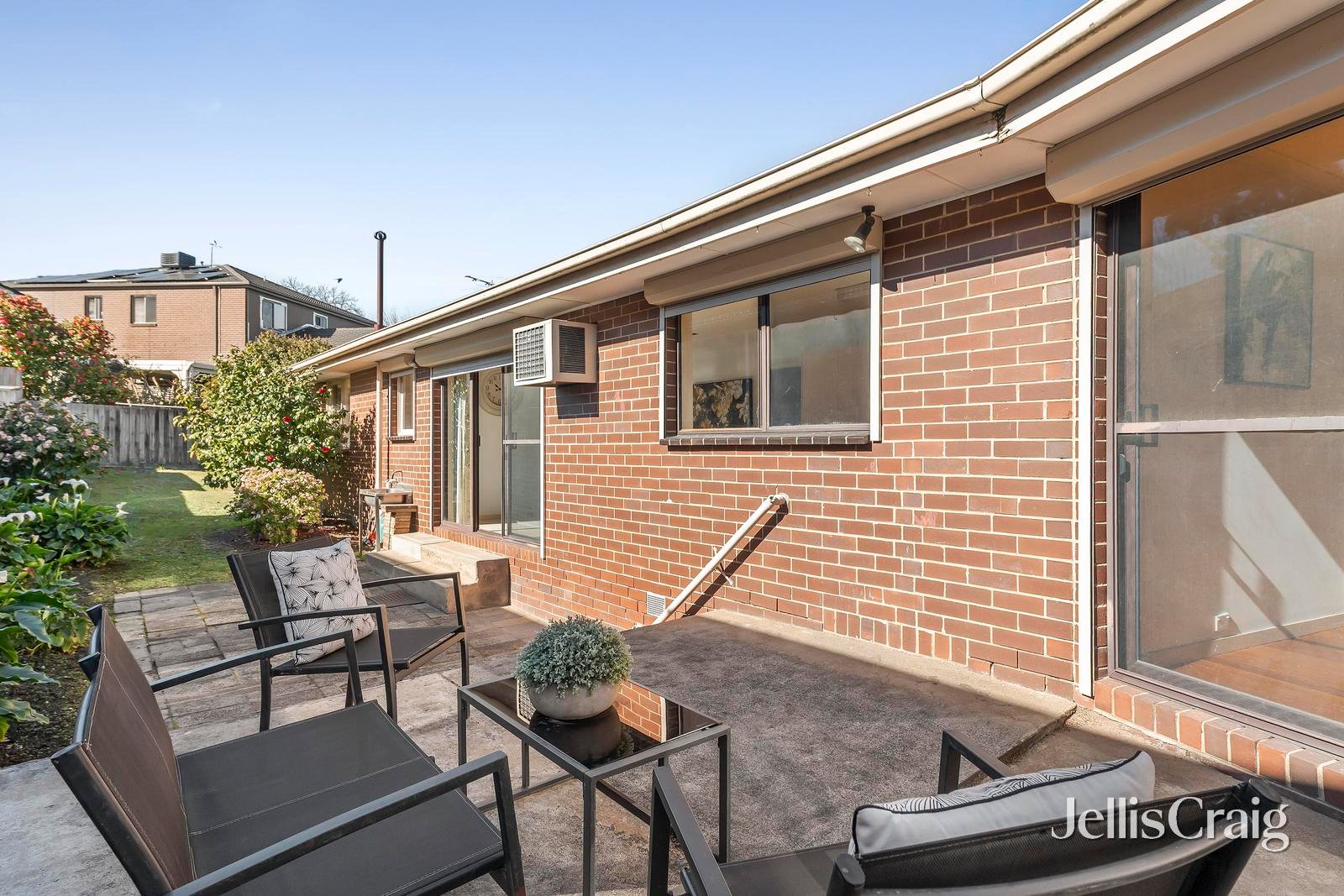 25 Ayr Street, Doncaster image 9