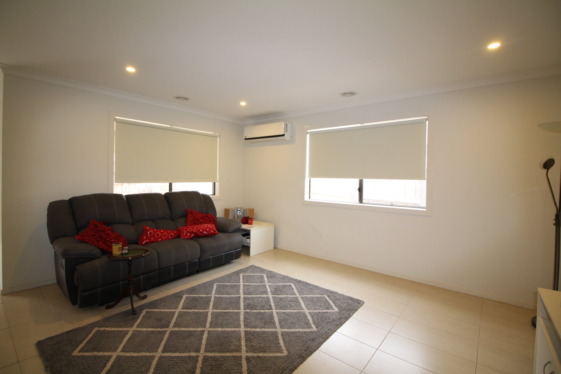 25 Badminton Court, Marshall image 9
