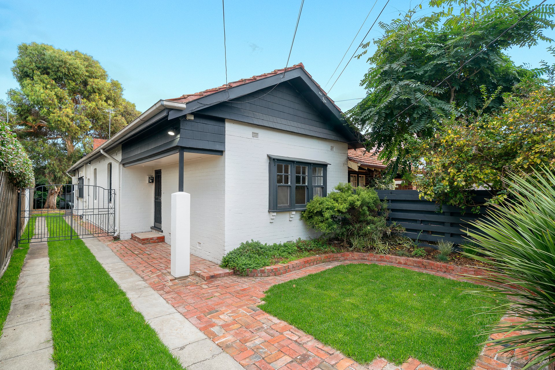 Property Gallery - Main Image