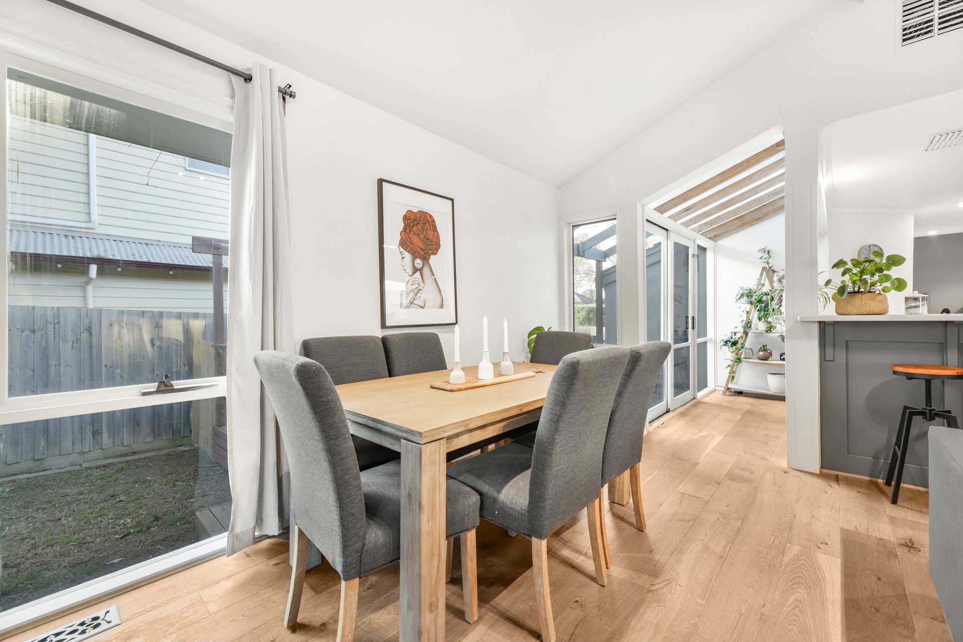 2/5 Beaufort Road, Croydon image 2