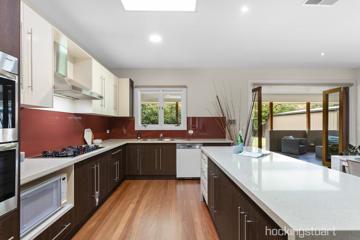 25 Bentley Street, Surrey Hills image 5