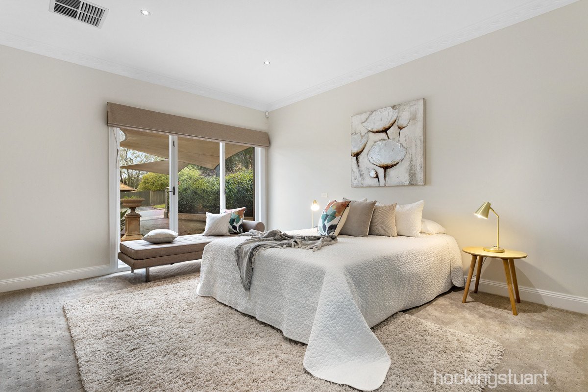 25 Bentley Street, Surrey Hills image 8