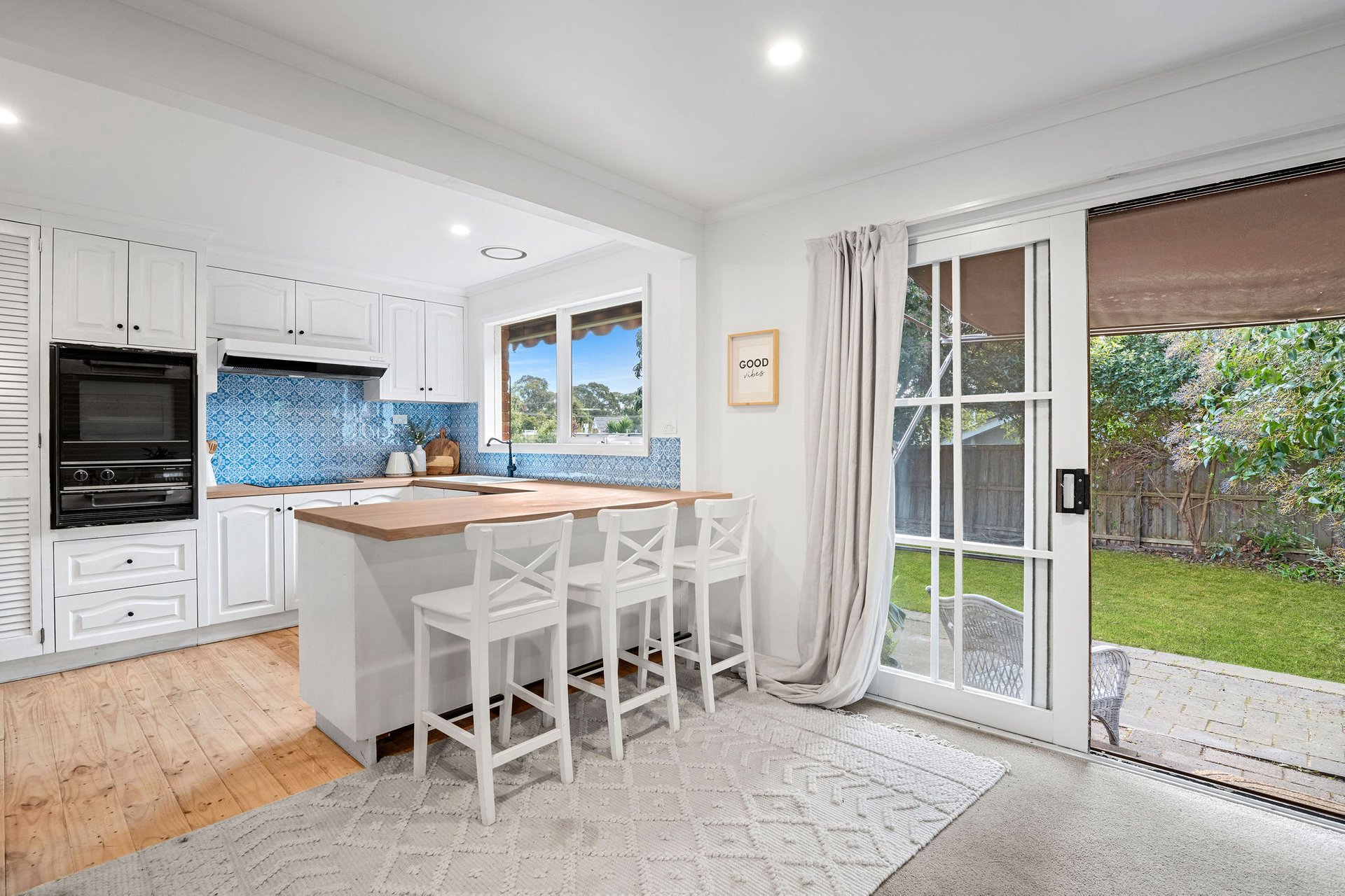 Property Gallery - Main Image