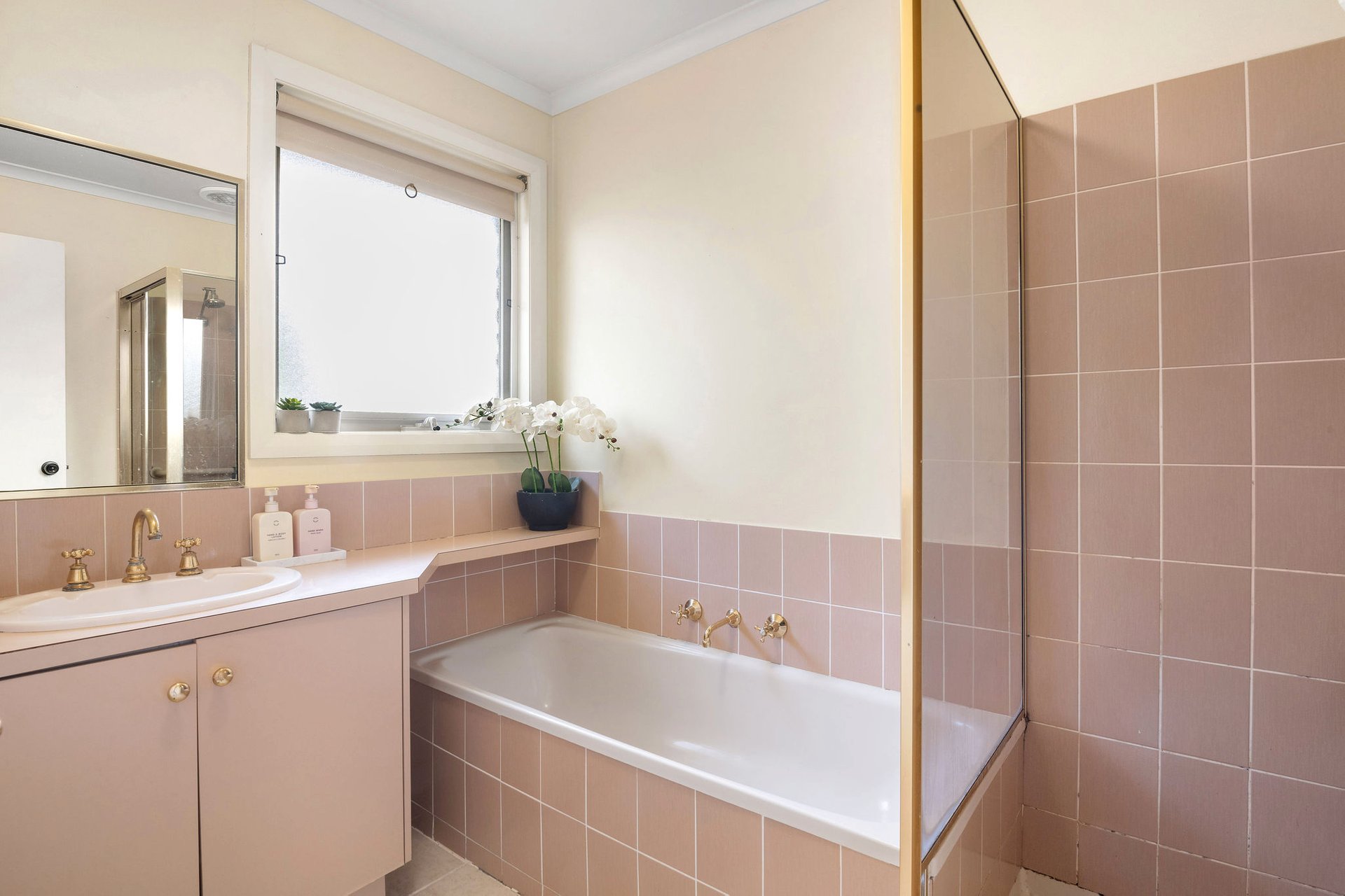 Property Gallery Thumbnail 4