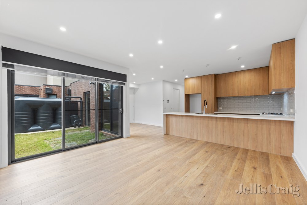 2/5 Bonar Street, Heidelberg Heights image 4