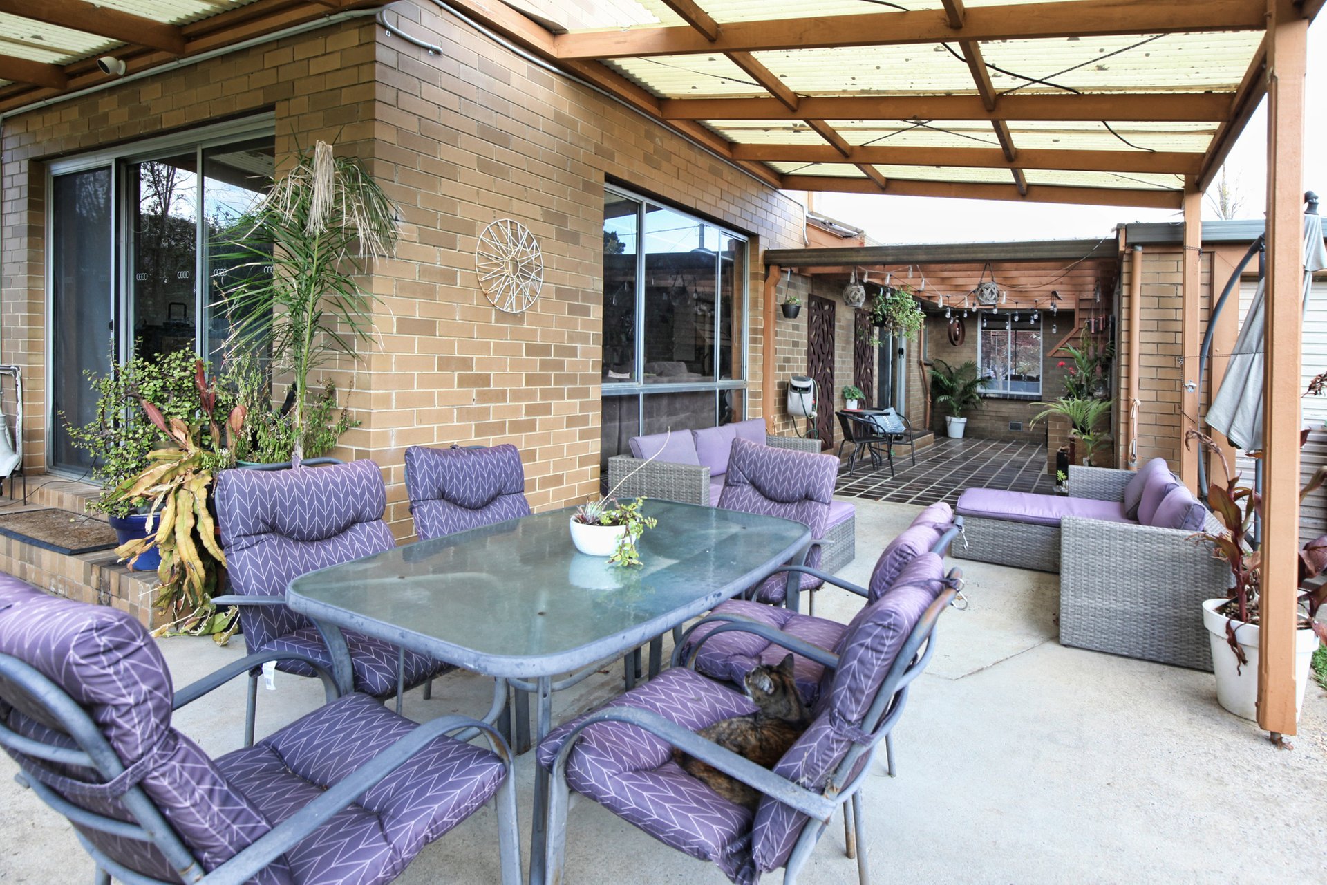 Property Gallery Thumbnail 6