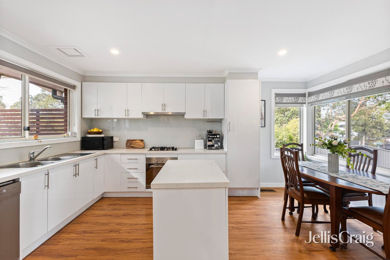25 Boyana Crescent, Croydon image 3