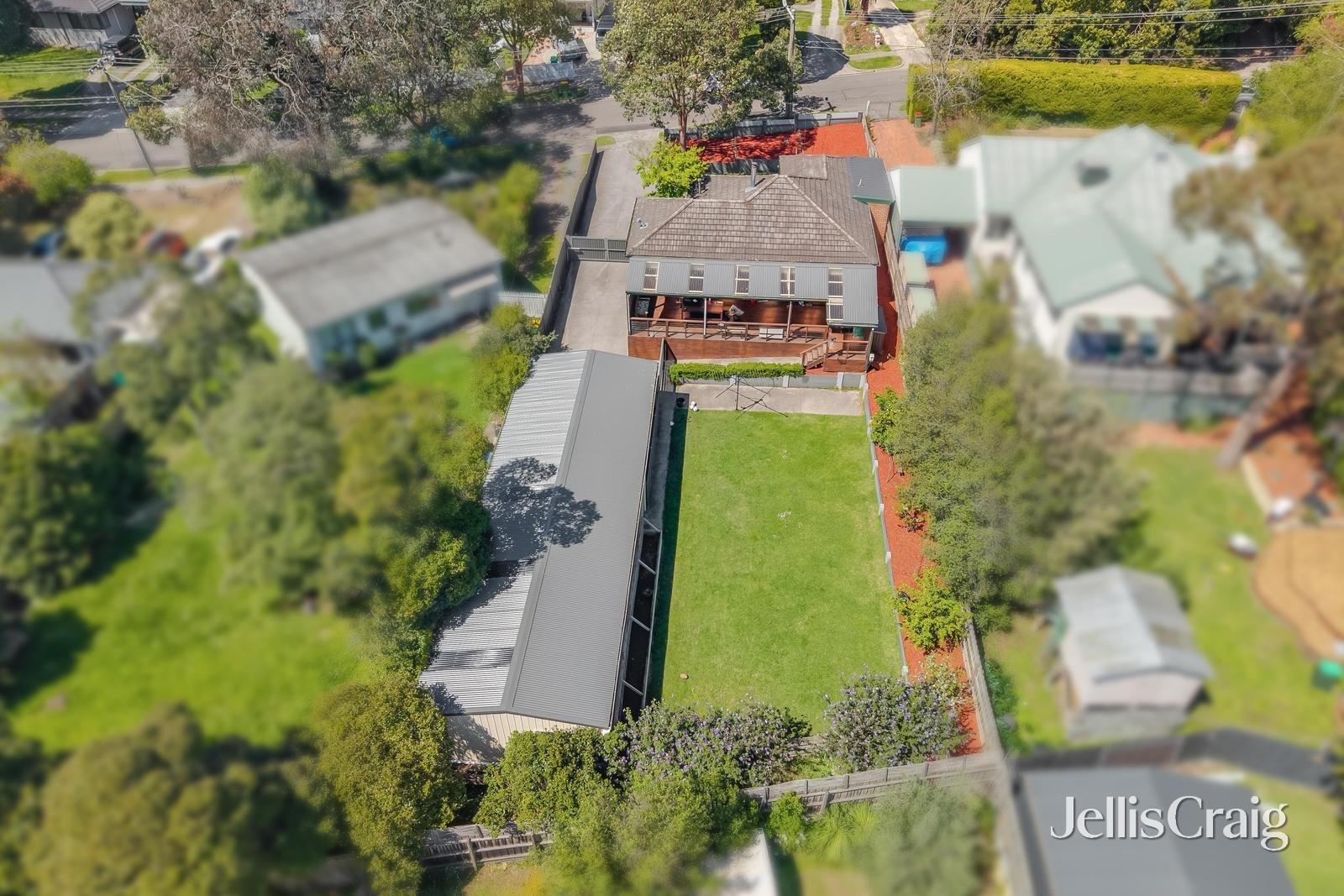 25 Boyana Crescent, Croydon image 11