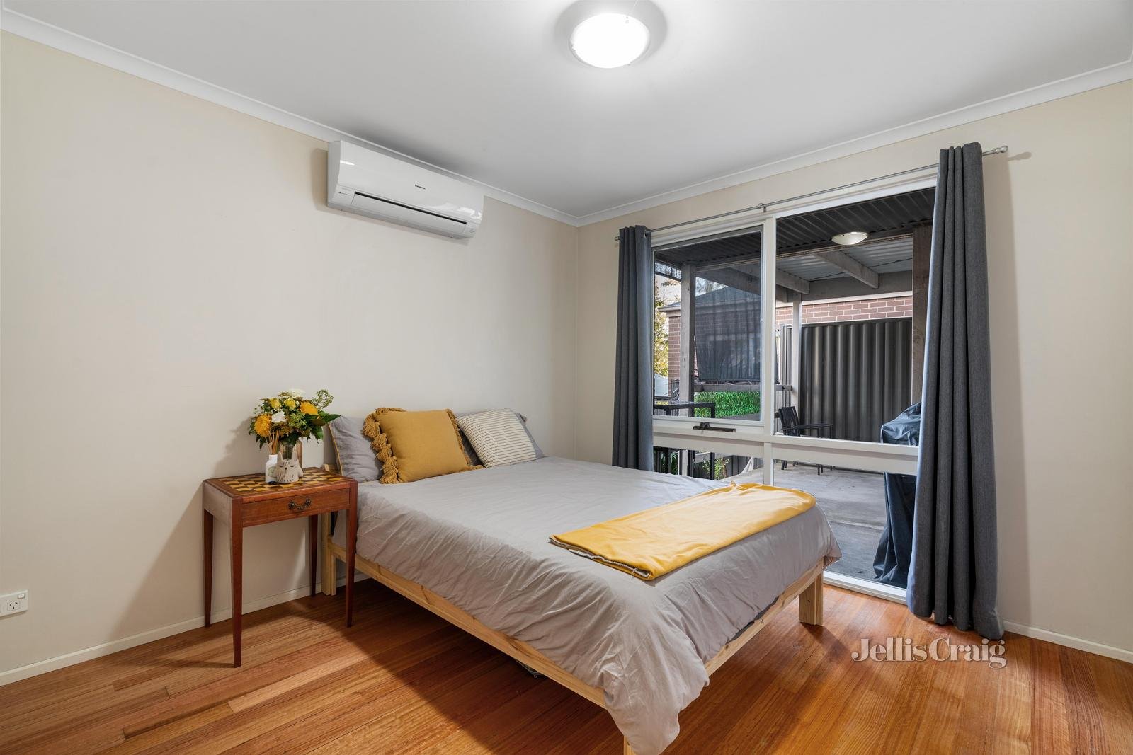 2/5 Brambleberry Lane, Chirnside Park image 9