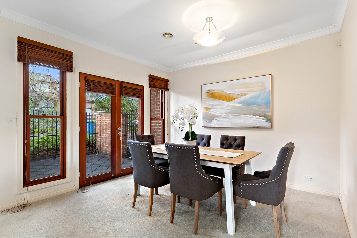 25 Brenbeal Street, Balwyn image 3