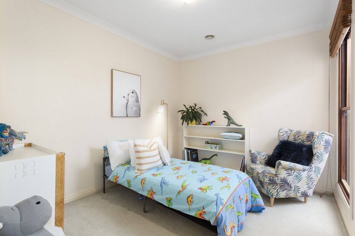25 Brenbeal Street, Balwyn image 9