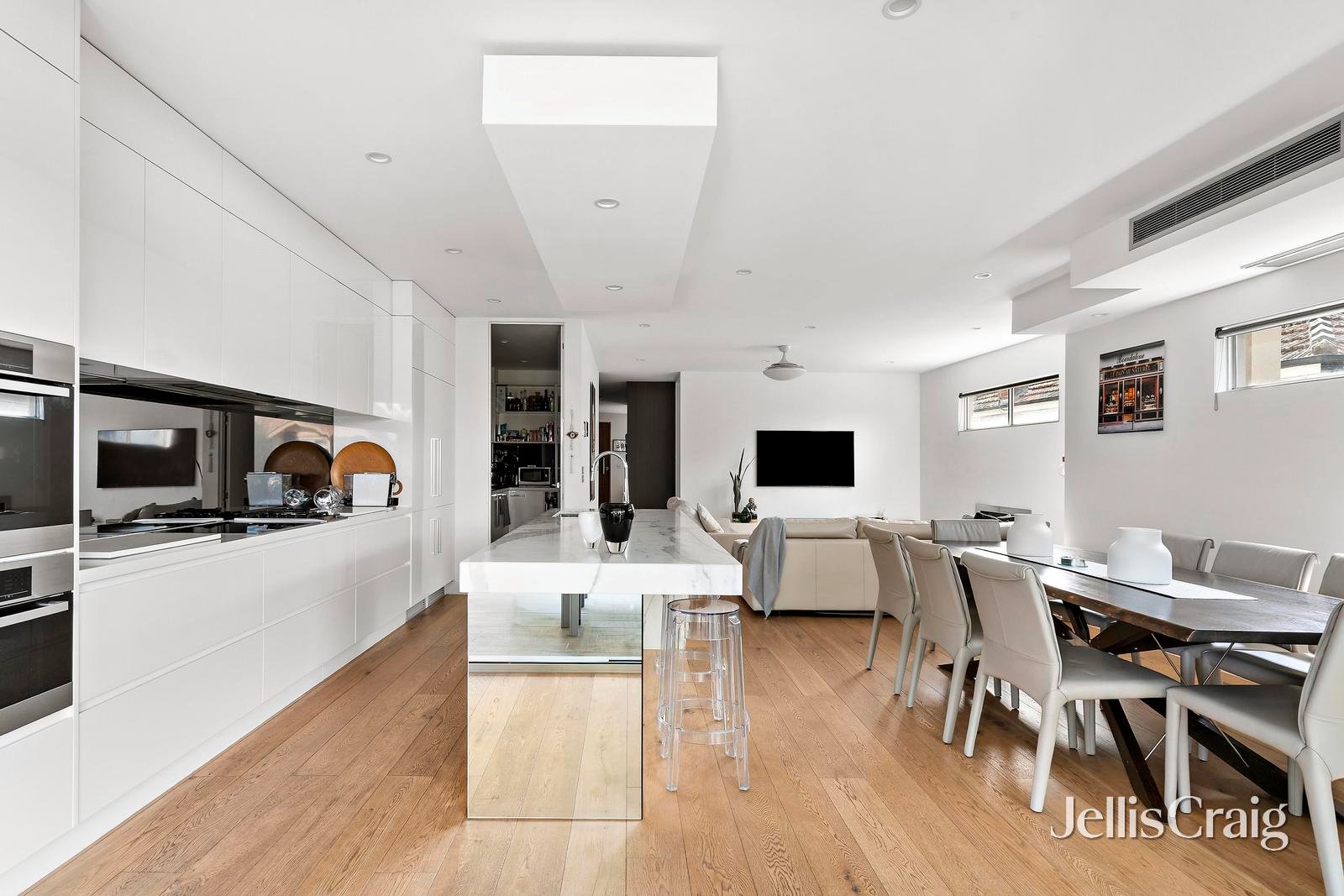 25 Brunel Street, Aberfeldie image 3