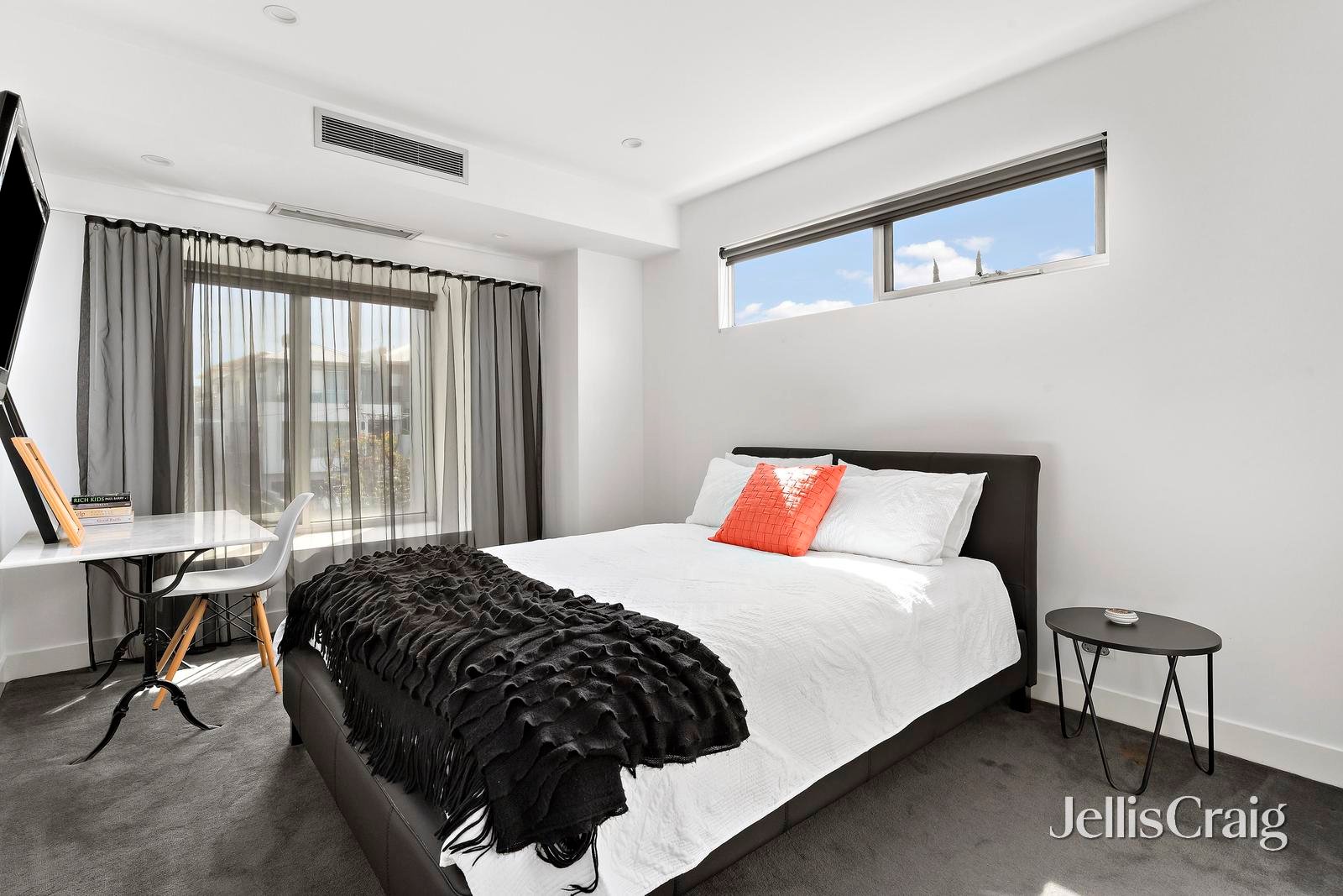 25 Brunel Street, Aberfeldie image 9