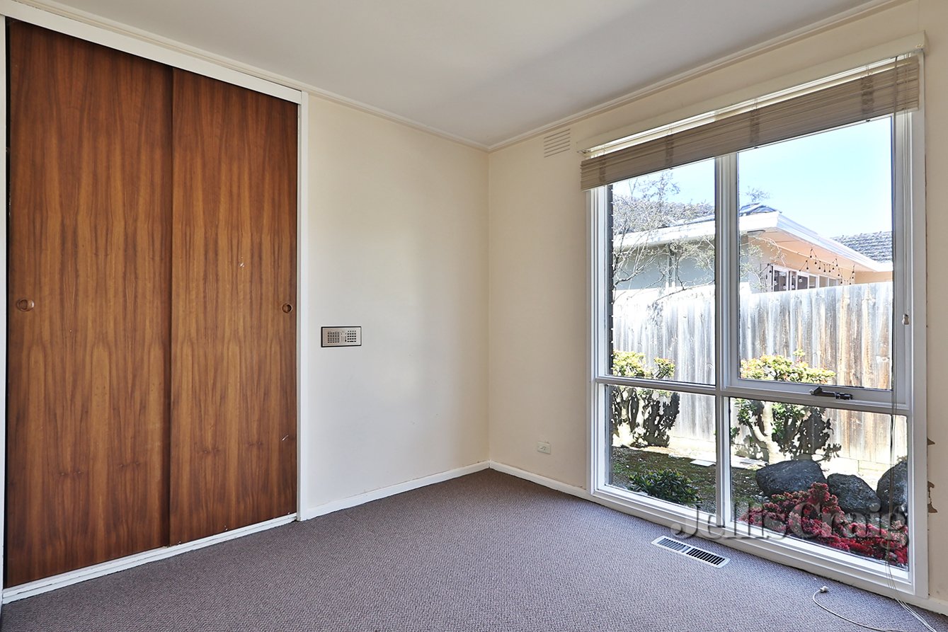 25 Buller Drive, Glen&nbsp;Waverley image 5