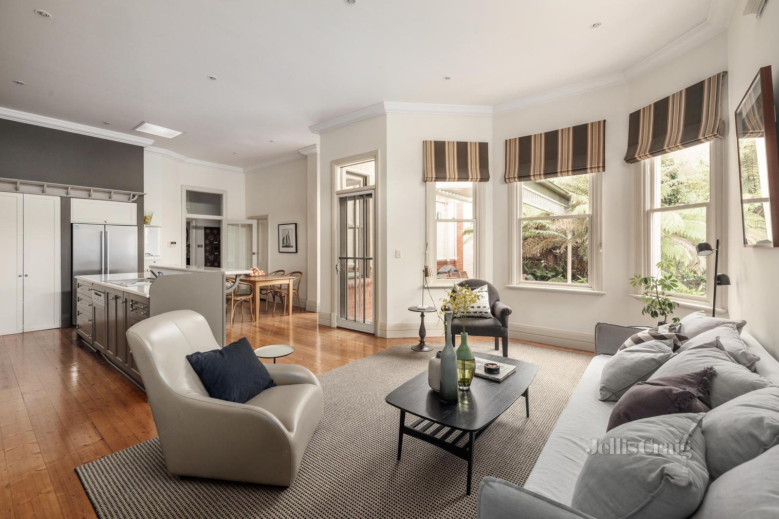 25 Burnett Street, St Kilda image 5