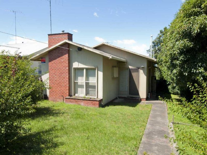 25 Camden Road, Newtown image 2