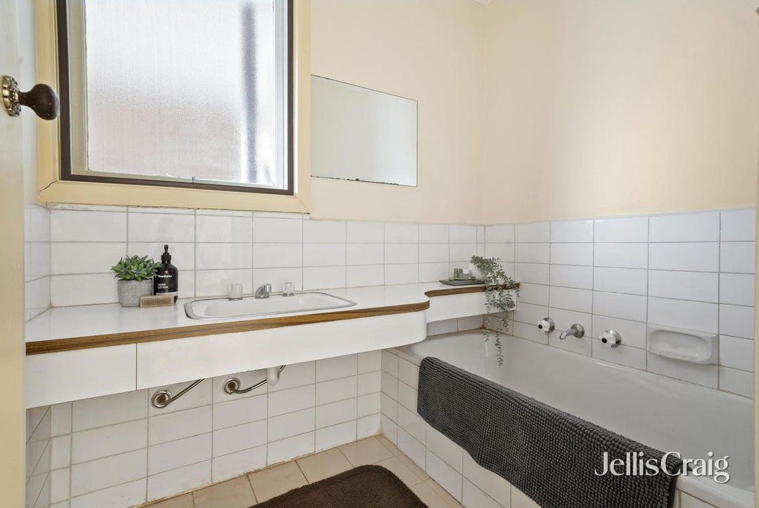 25 Camelot Drive, Glen&nbsp;Waverley image 7